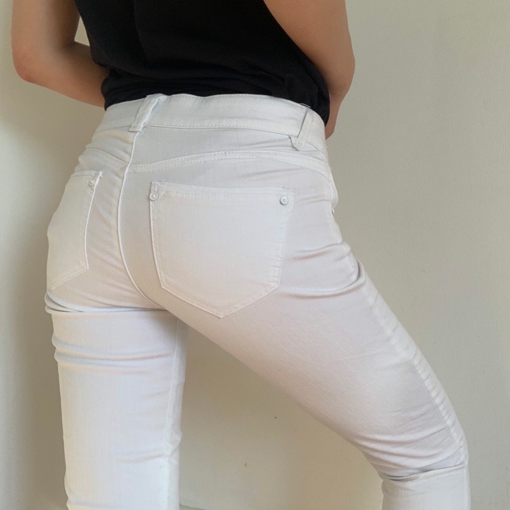White Skinny Pants